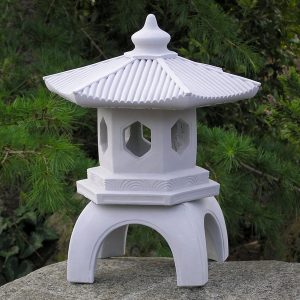 Pagoda Lantern Ag